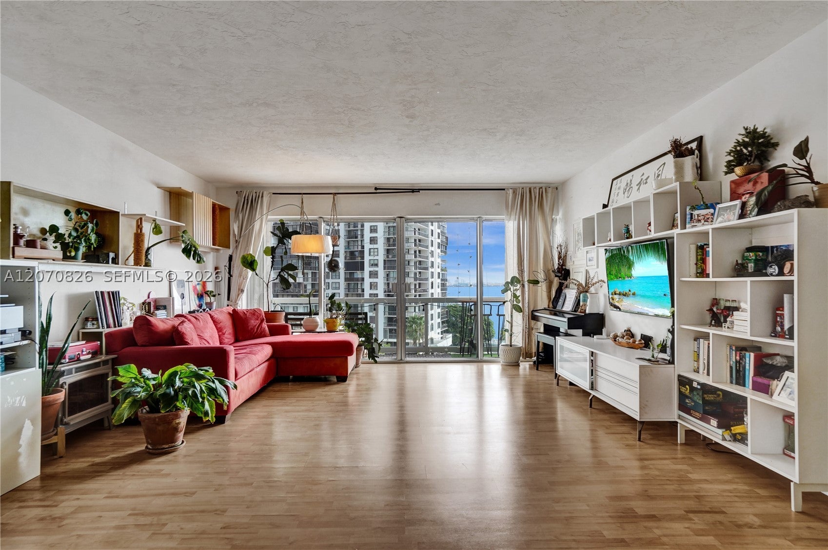 2451 Brickell Ave 8E