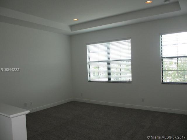 ALTON NEIGHBORHOOD 1 - Residential Lease