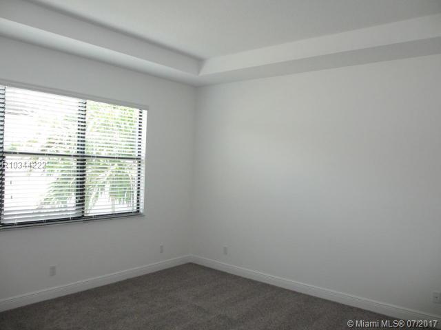 ALTON NEIGHBORHOOD 1 - Residential Lease