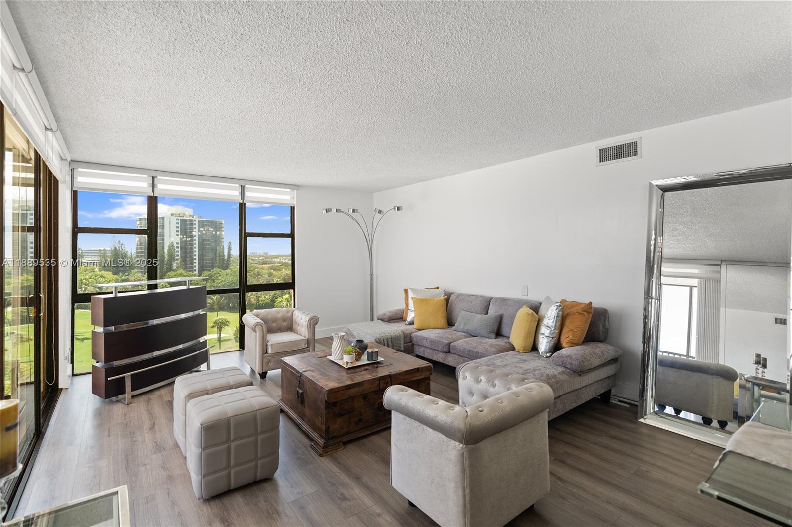 CORONADO CONDO - TOWER II - Residential