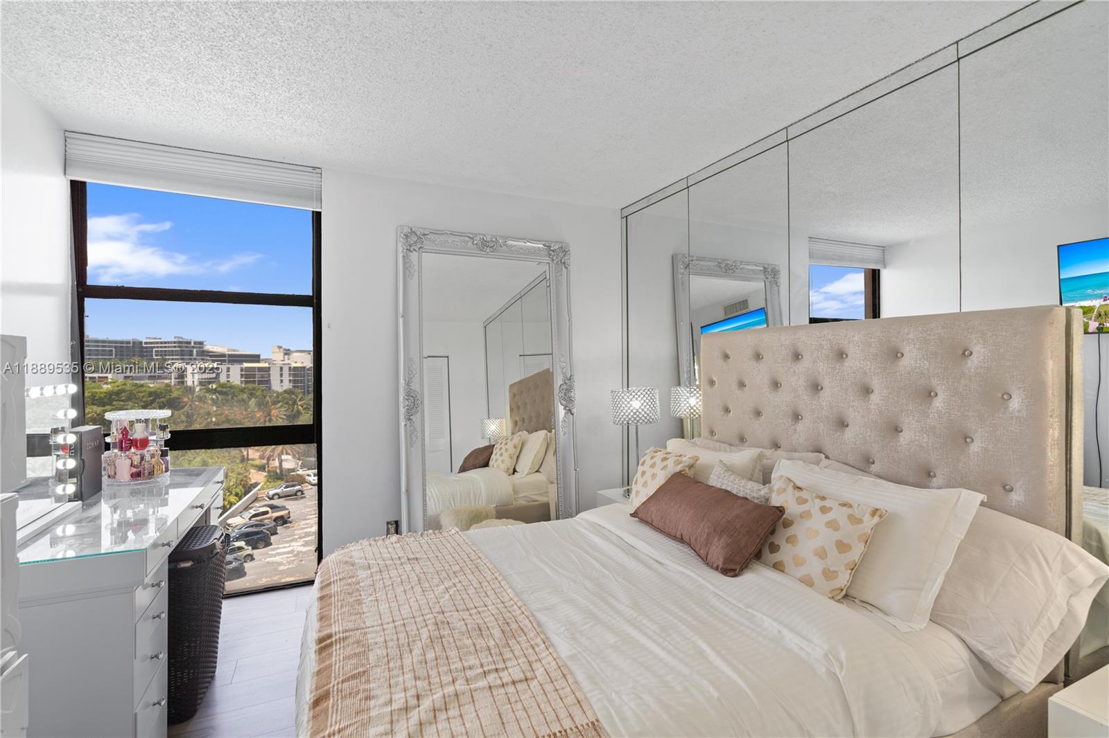 CORONADO CONDO - TOWER II - Residential