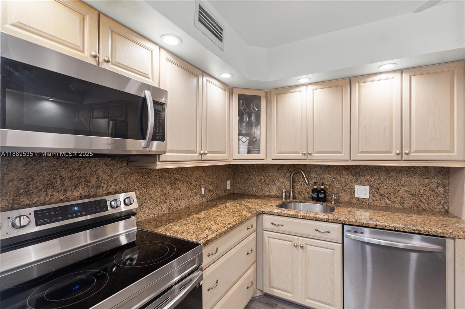 CORONADO CONDO - TOWER II - Residential