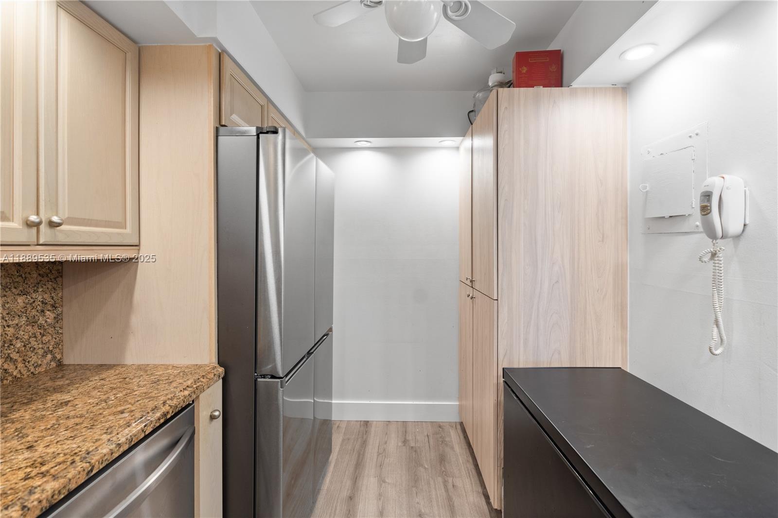 CORONADO CONDO - TOWER II - Residential