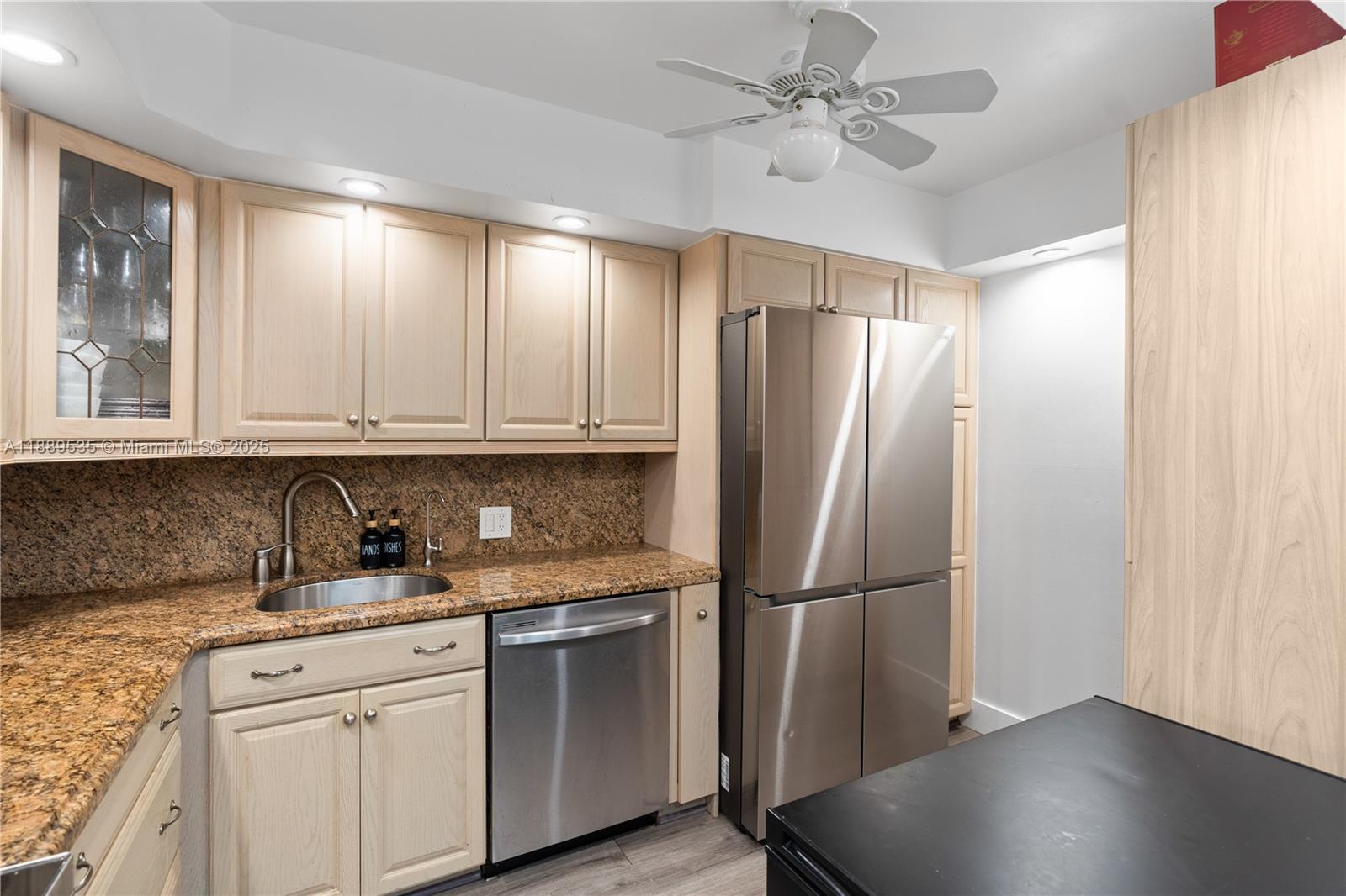 CORONADO CONDO - TOWER II - Residential