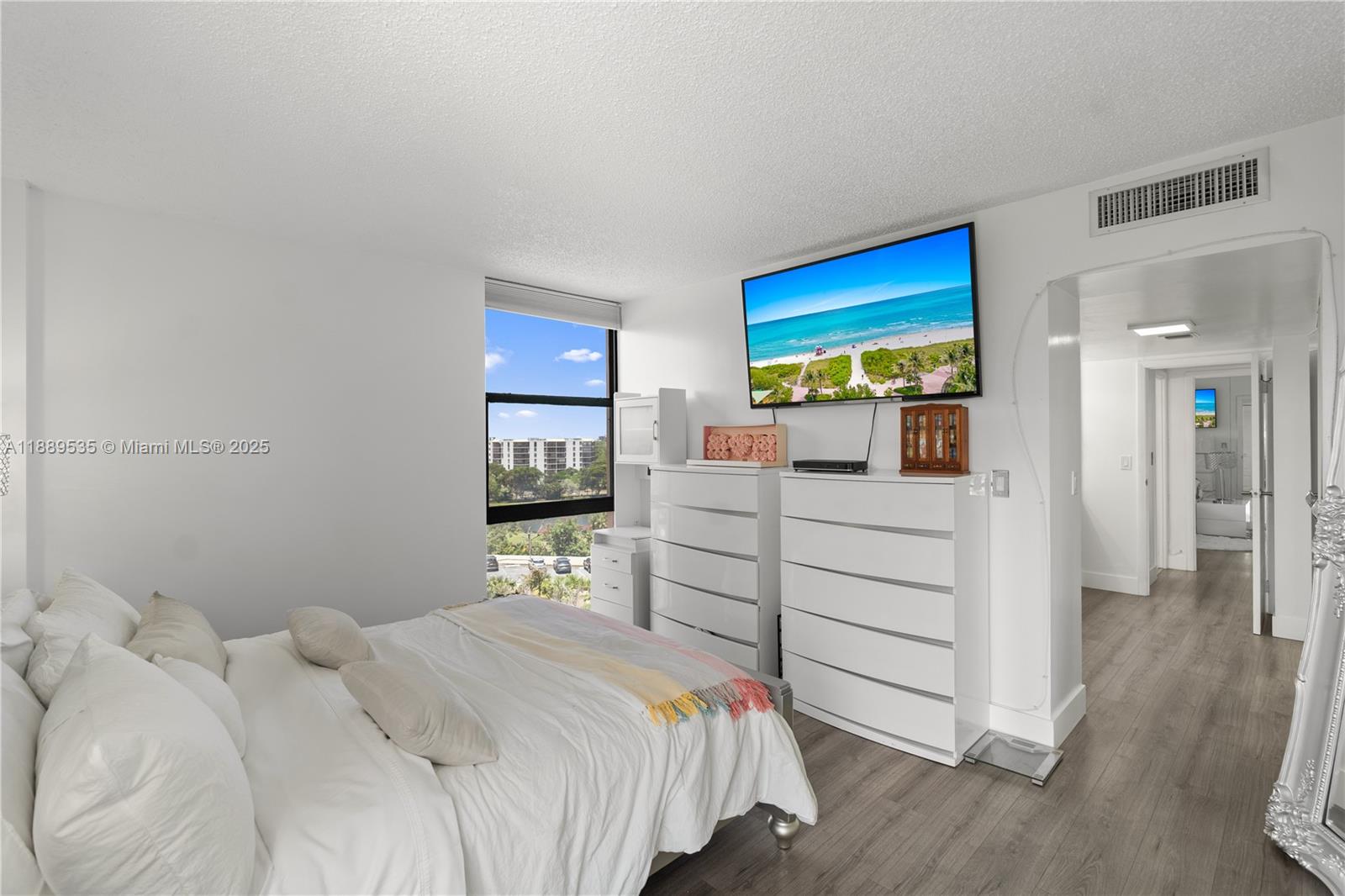 CORONADO CONDO - TOWER II - Residential