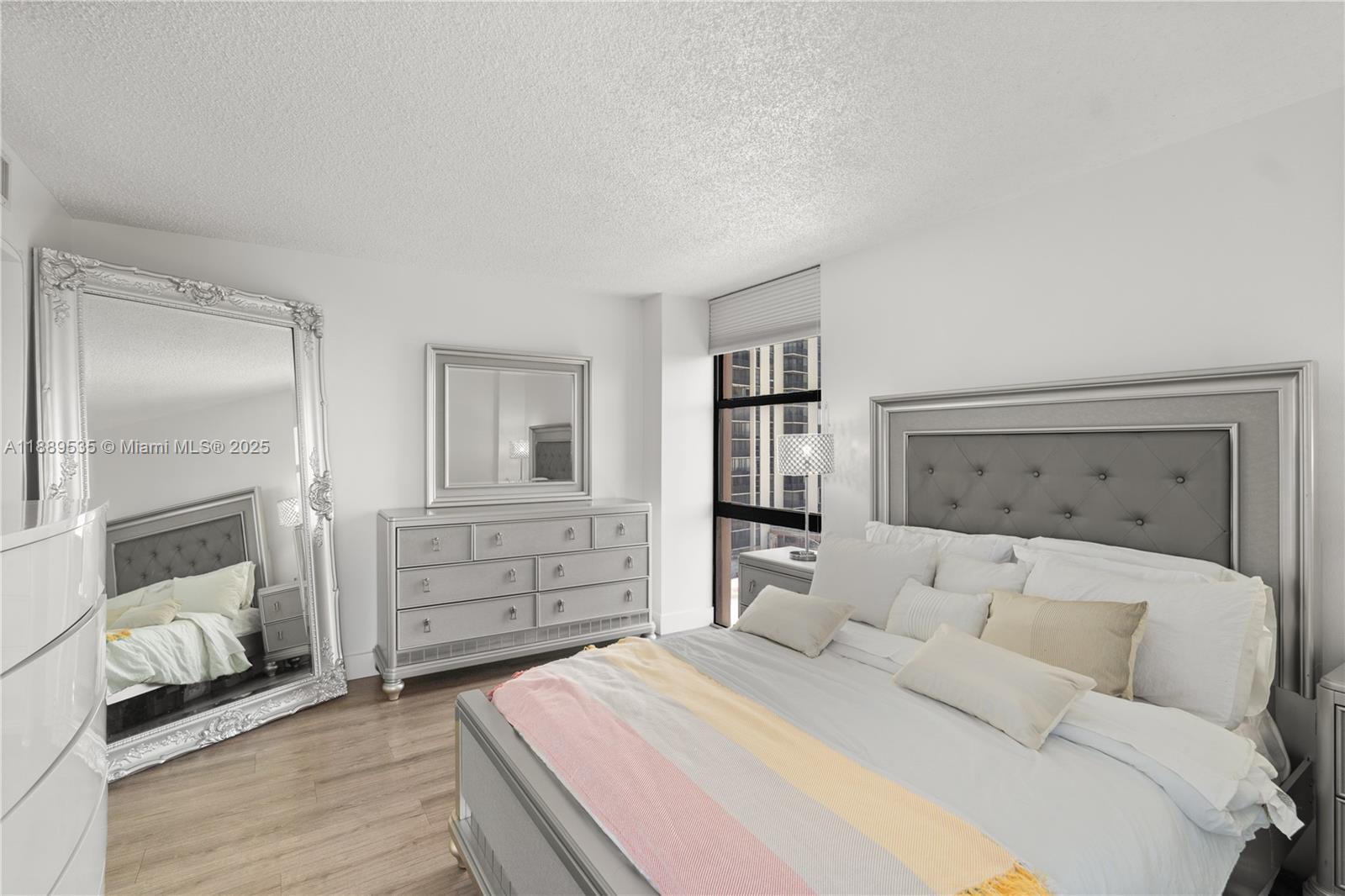 CORONADO CONDO - TOWER II - Residential