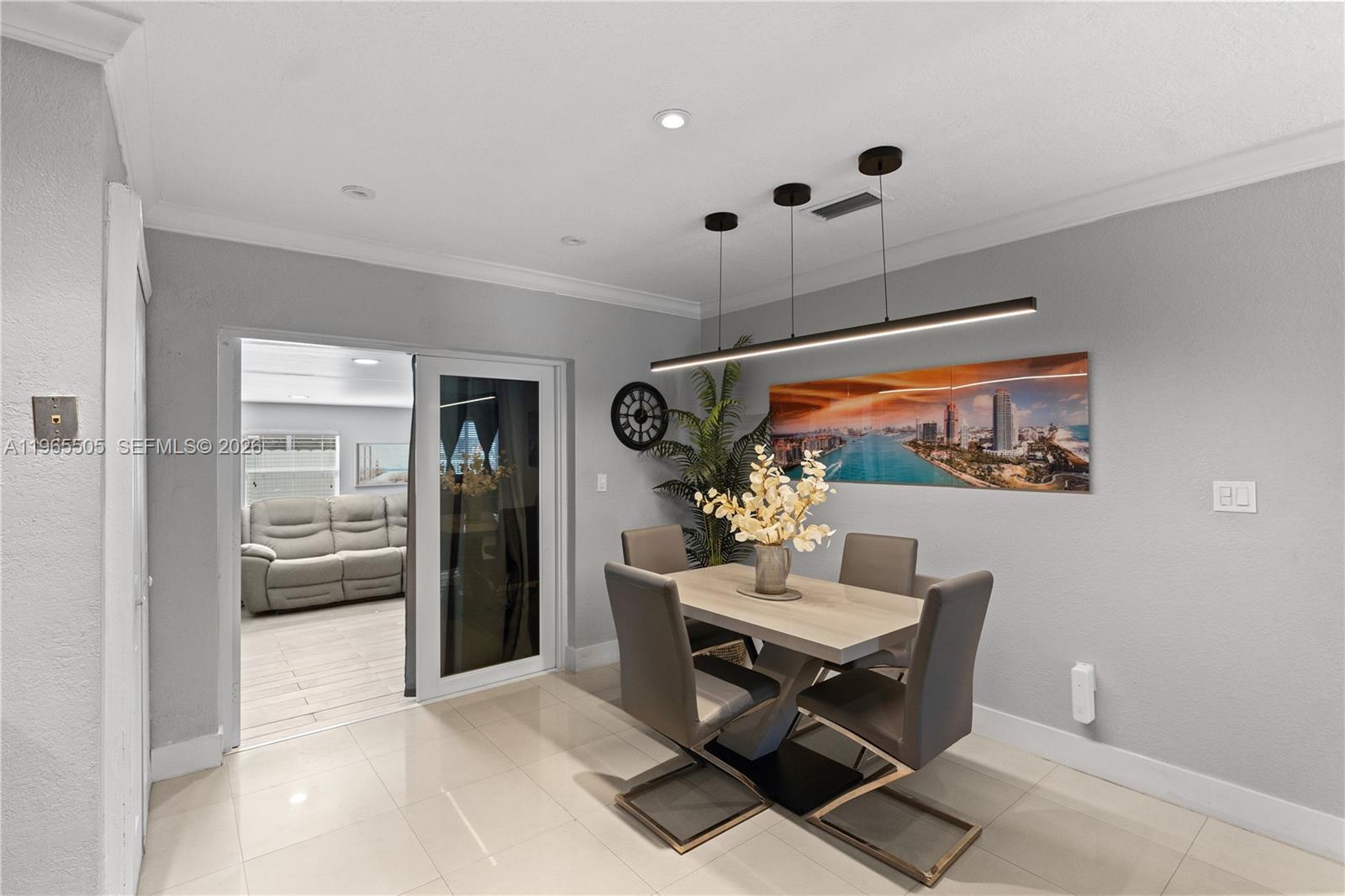 ROYALE GREEN TOWNHOUSE SE - Residential