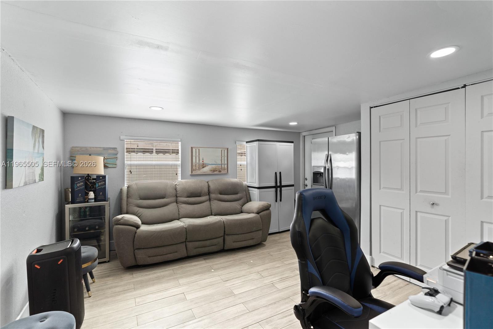 ROYALE GREEN TOWNHOUSE SE - Residential