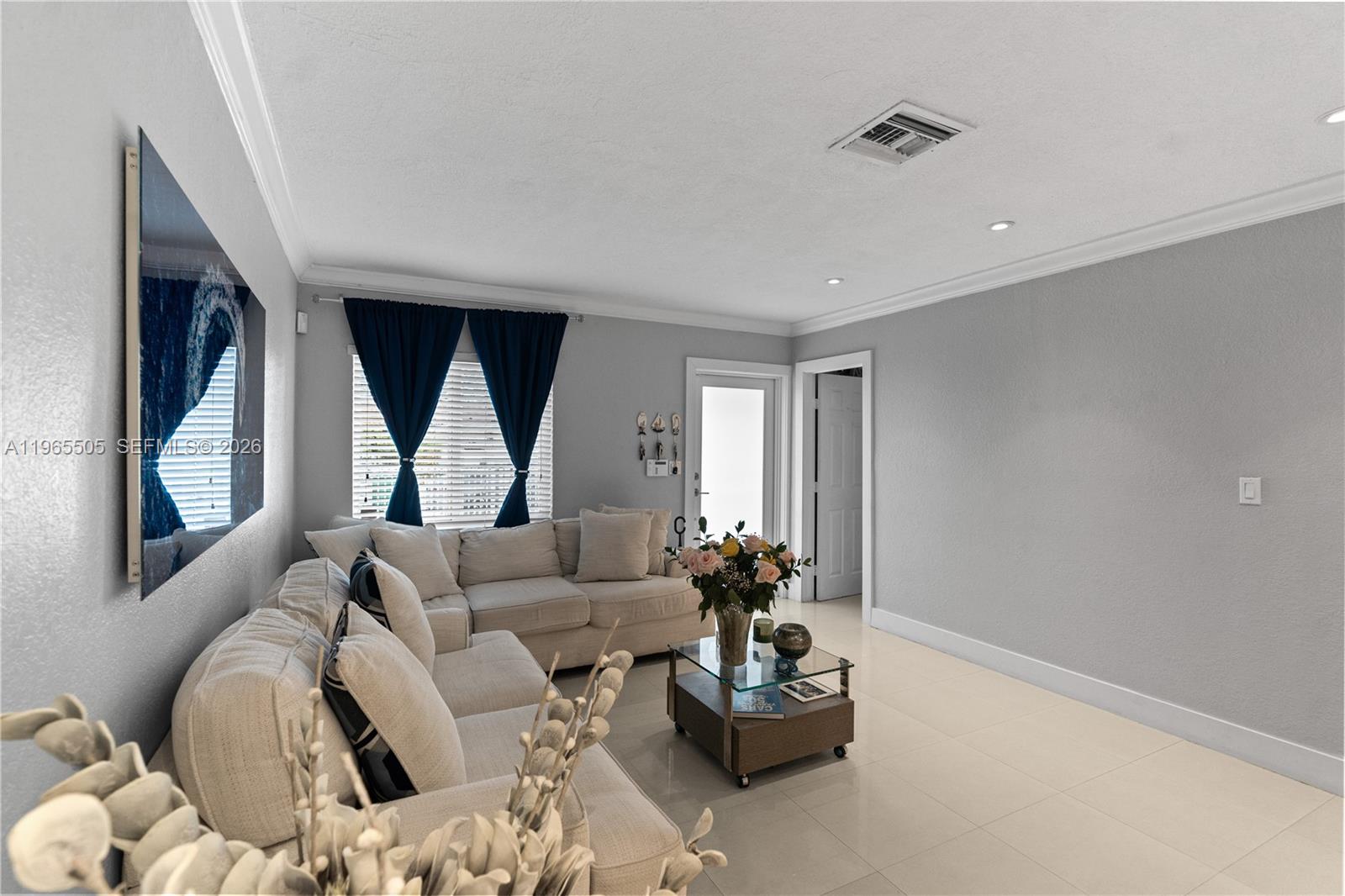ROYALE GREEN TOWNHOUSE SE - Residential