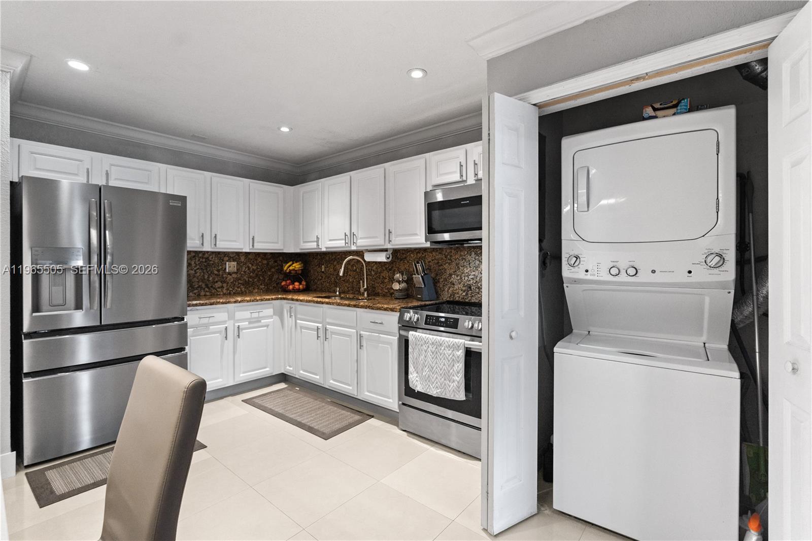 ROYALE GREEN TOWNHOUSE SE - Residential