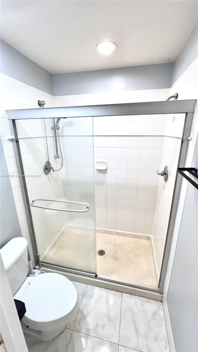 HERON BAY FOUR - Residential Lease