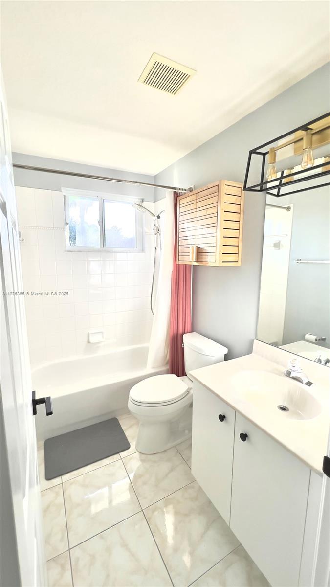 HERON BAY FOUR - Residential Lease