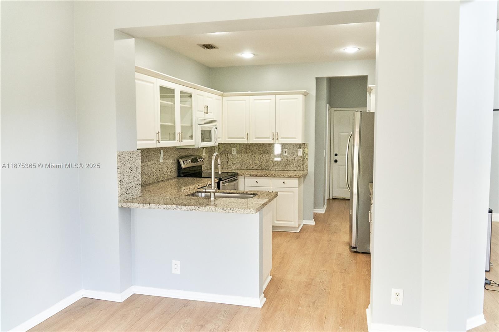 HERON BAY FOUR - Residential Lease