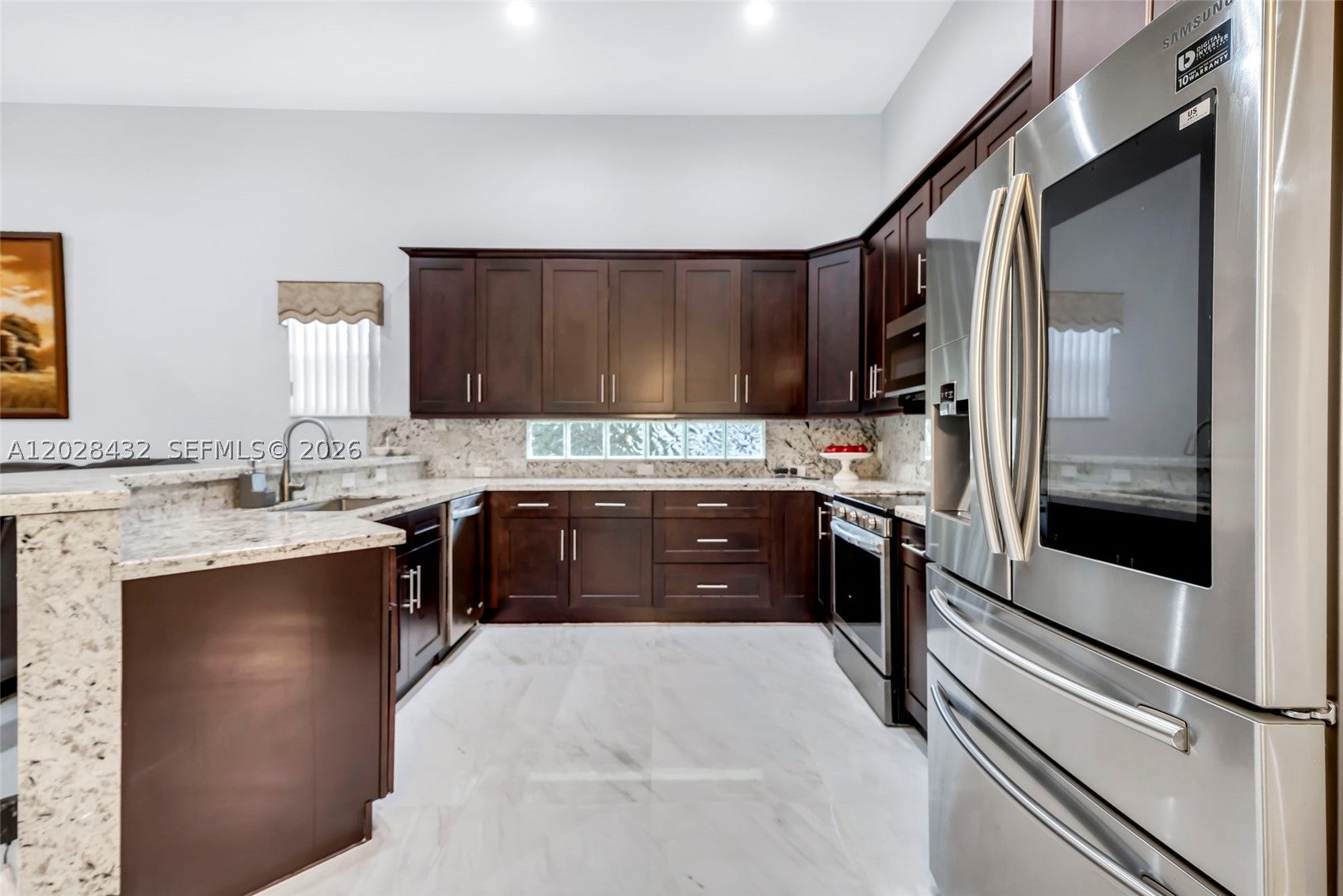 3852 Oak Ridge Cir