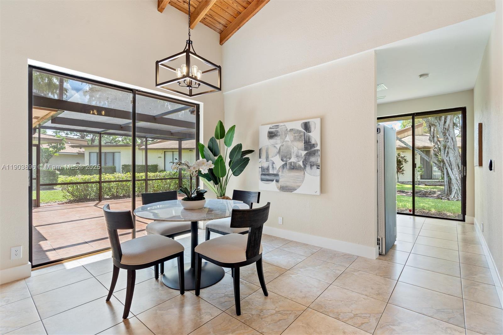 VILLAS AT WOODMONT TR 73 - Residential