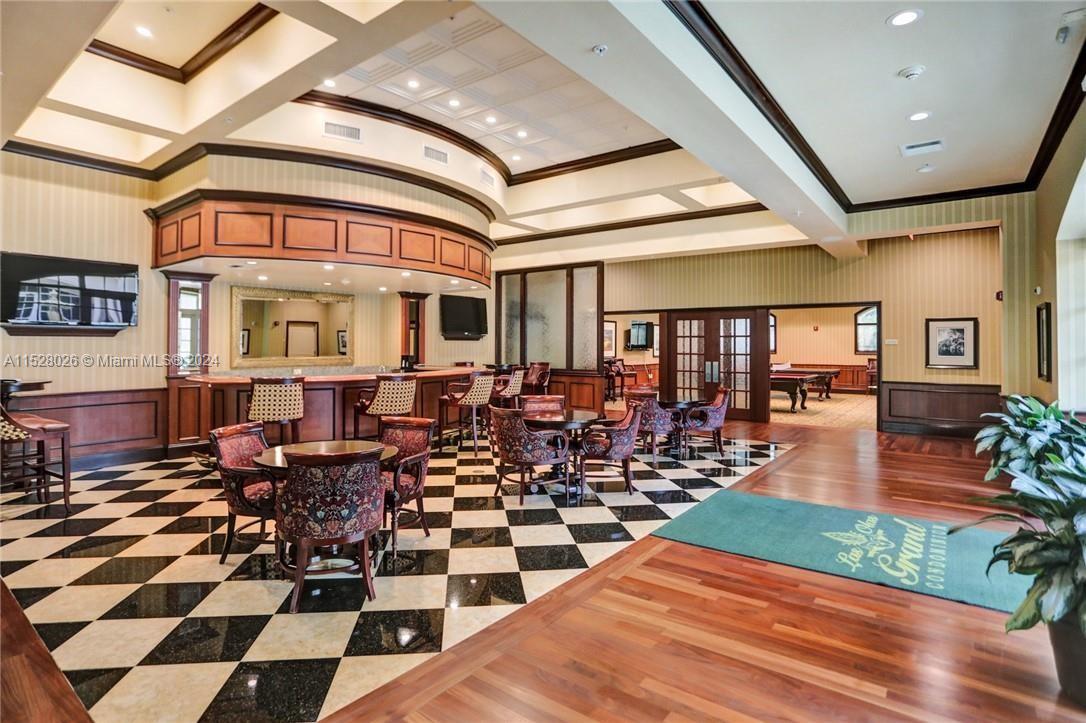 LAS OLAS GRAND CONDO - Residential