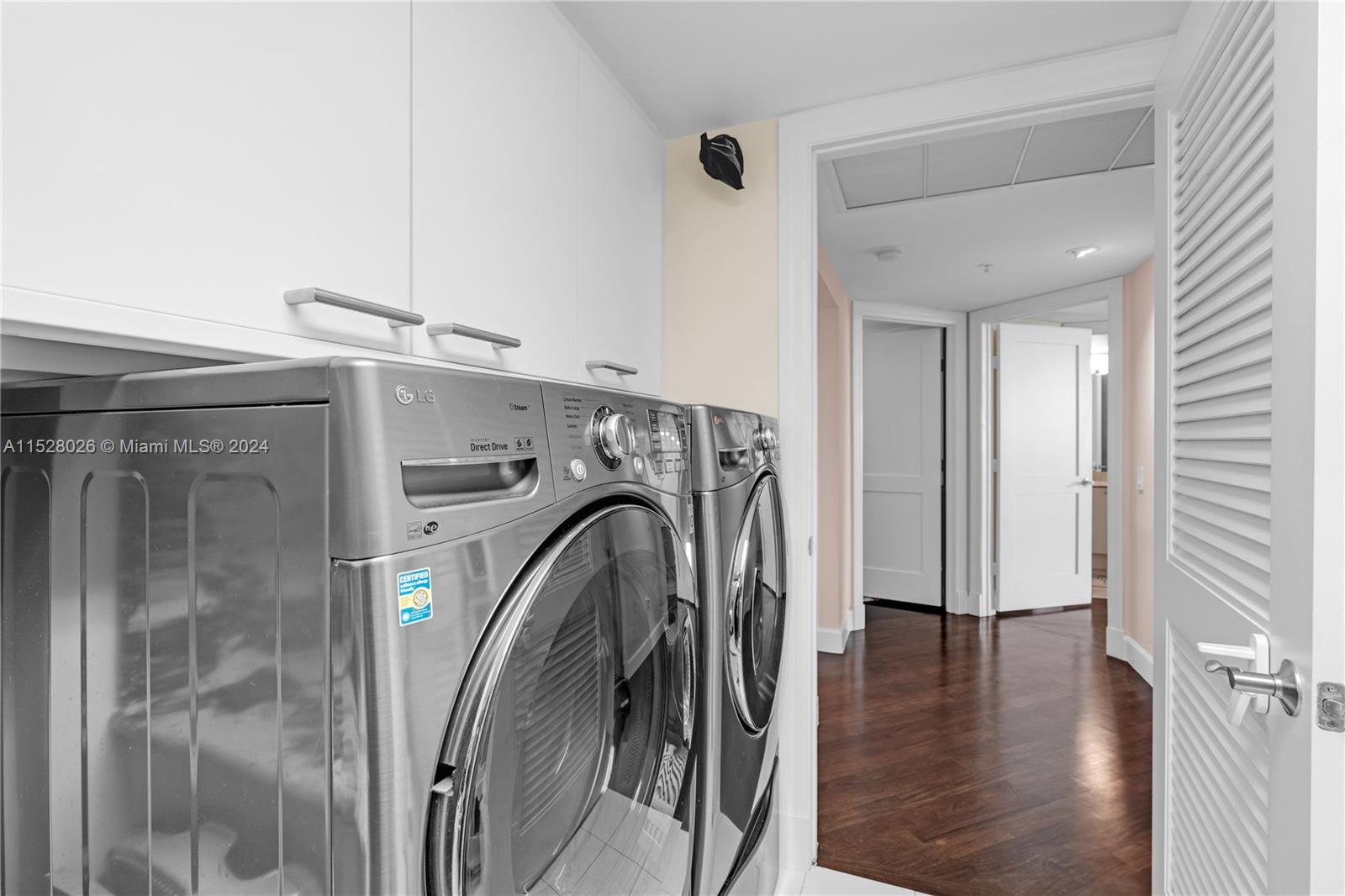 LAS OLAS GRAND CONDO - Residential