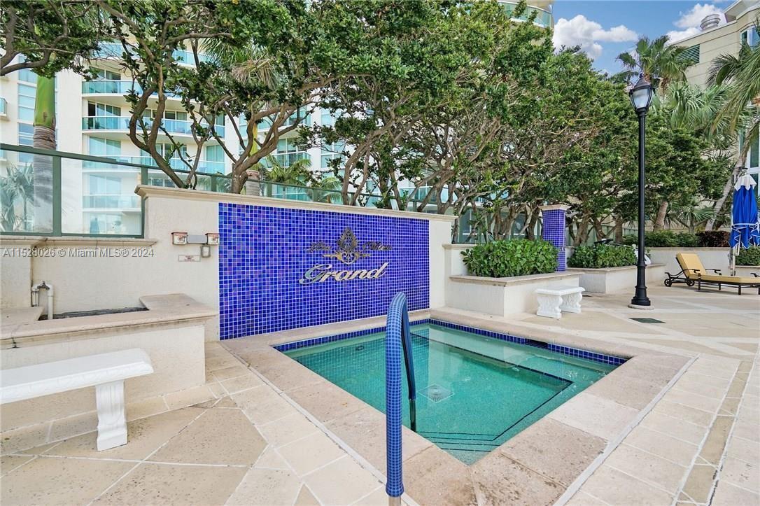 LAS OLAS GRAND CONDO - Residential