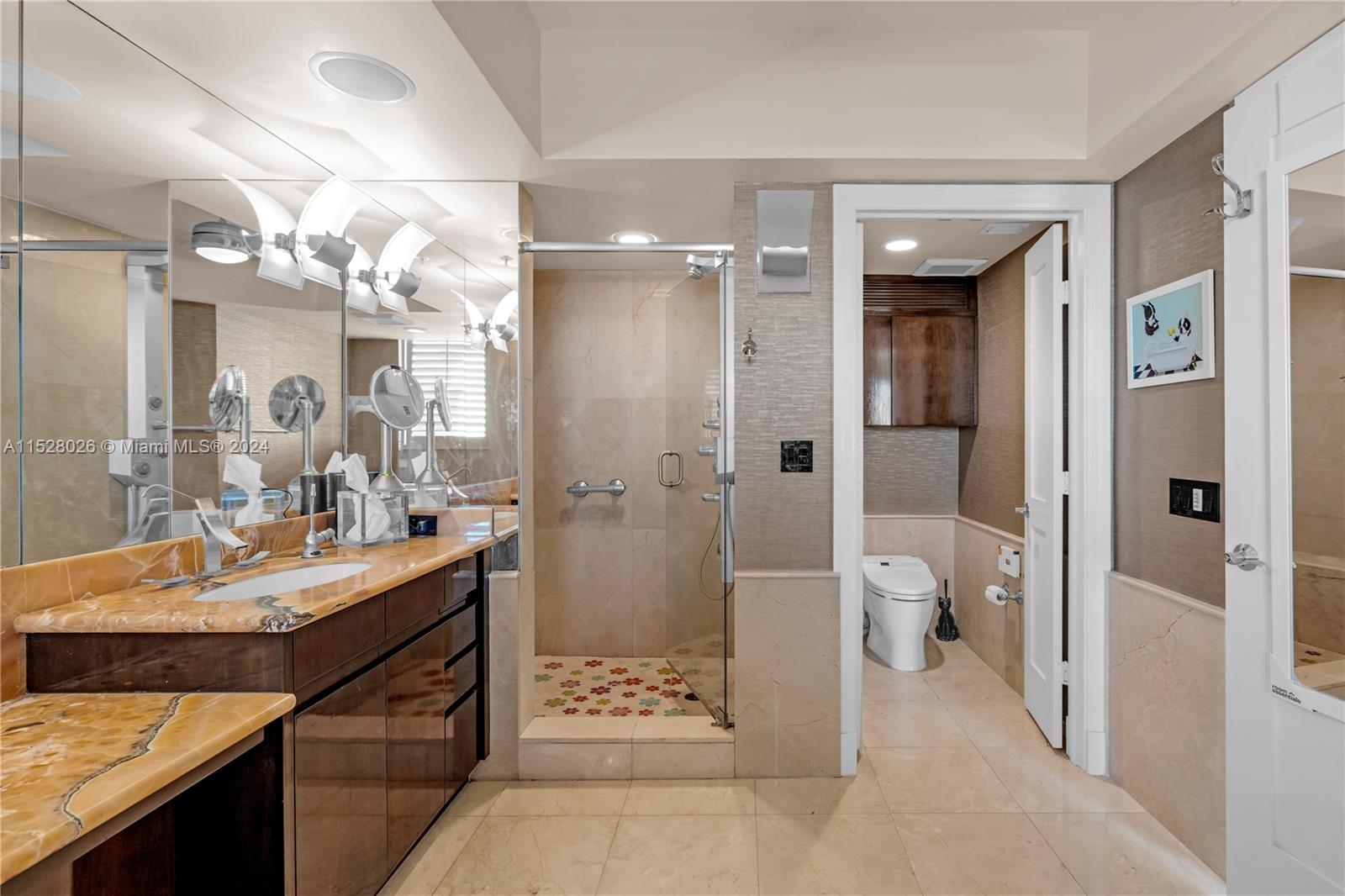 LAS OLAS GRAND CONDO - Residential