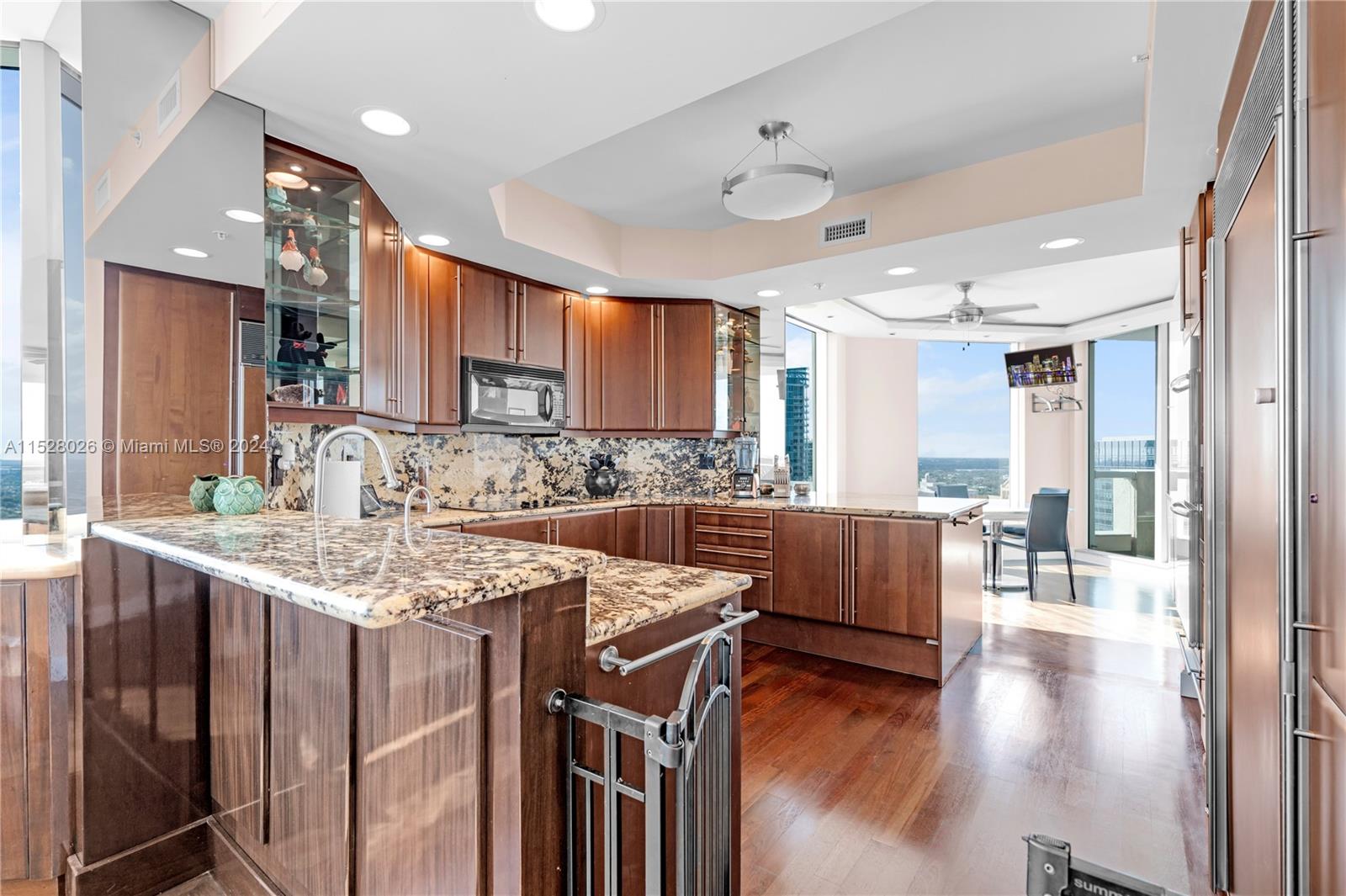 LAS OLAS GRAND CONDO - Residential