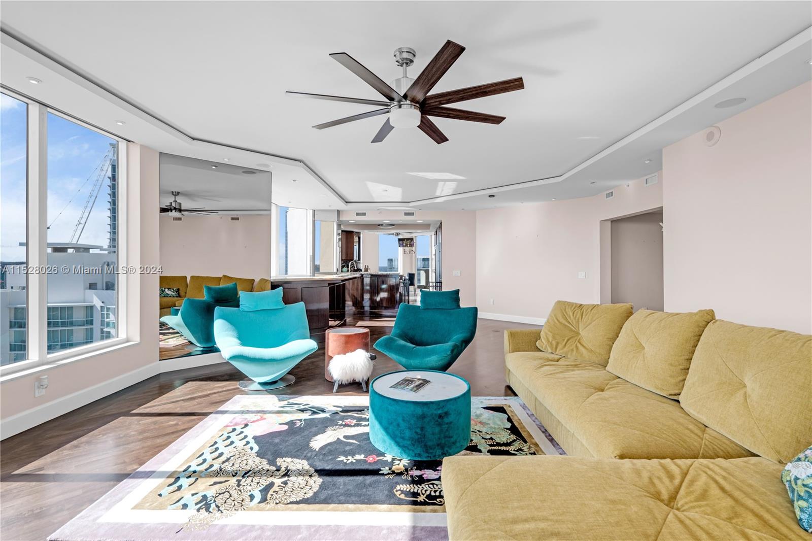 LAS OLAS GRAND CONDO - Residential