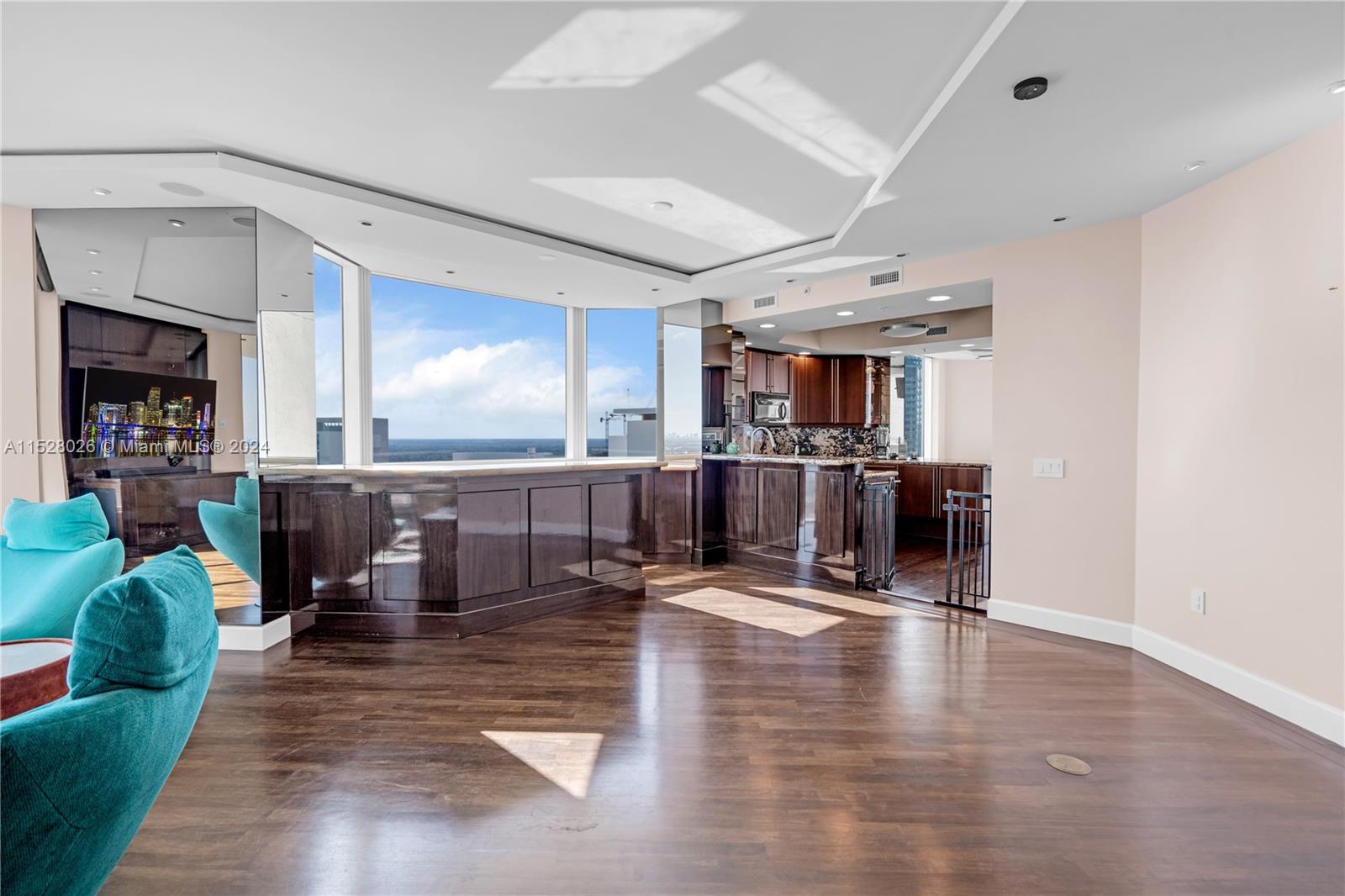 LAS OLAS GRAND CONDO - Residential