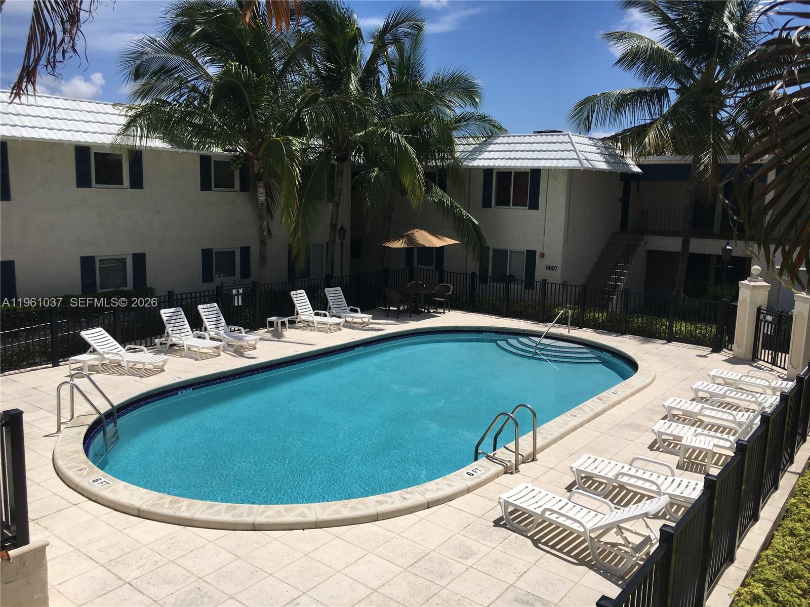 MONTEREY GARDENS OF PINEC - Residential