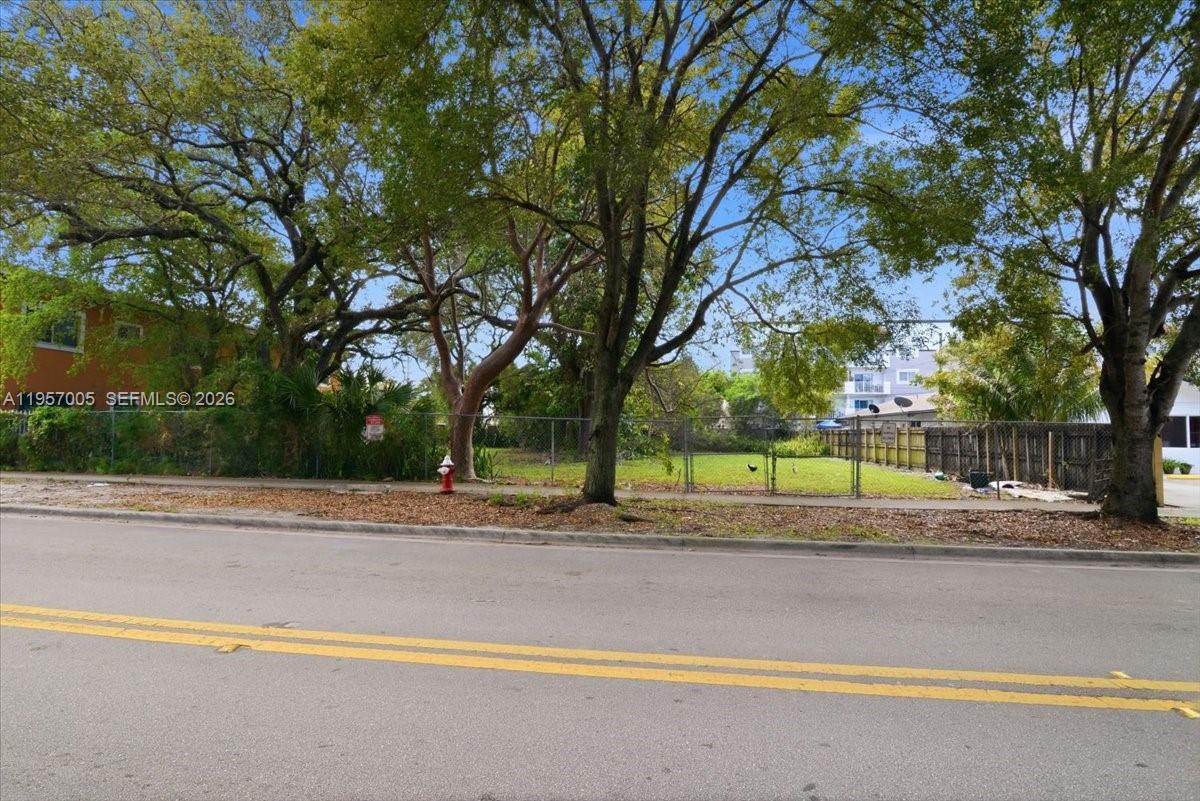 TOWN OF HIALEAH FLA - Land