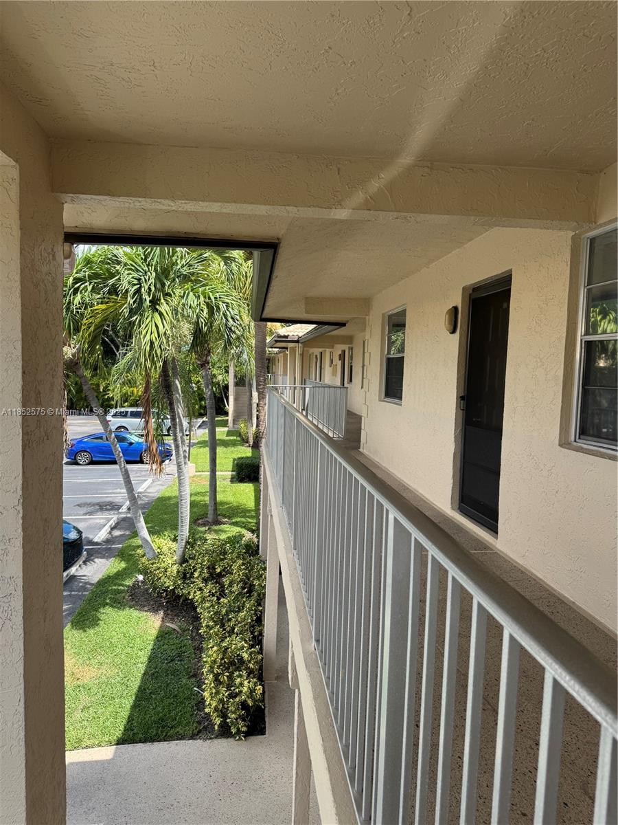 VIEWPOINTE CONDO - Residential