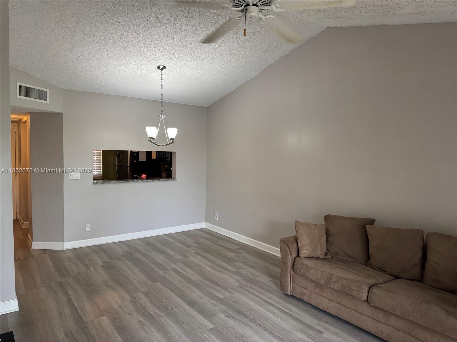 VIEWPOINTE CONDO - Residential