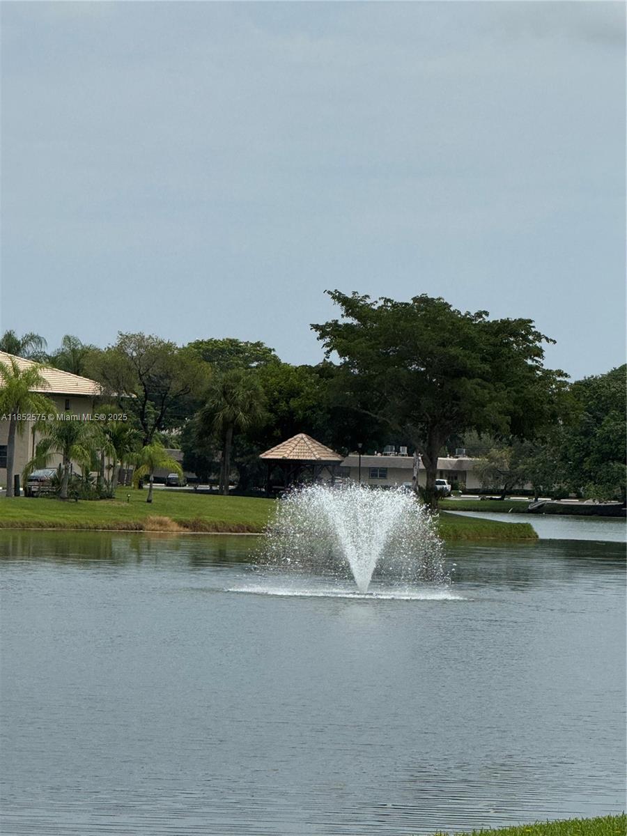 VIEWPOINTE CONDO - Residential