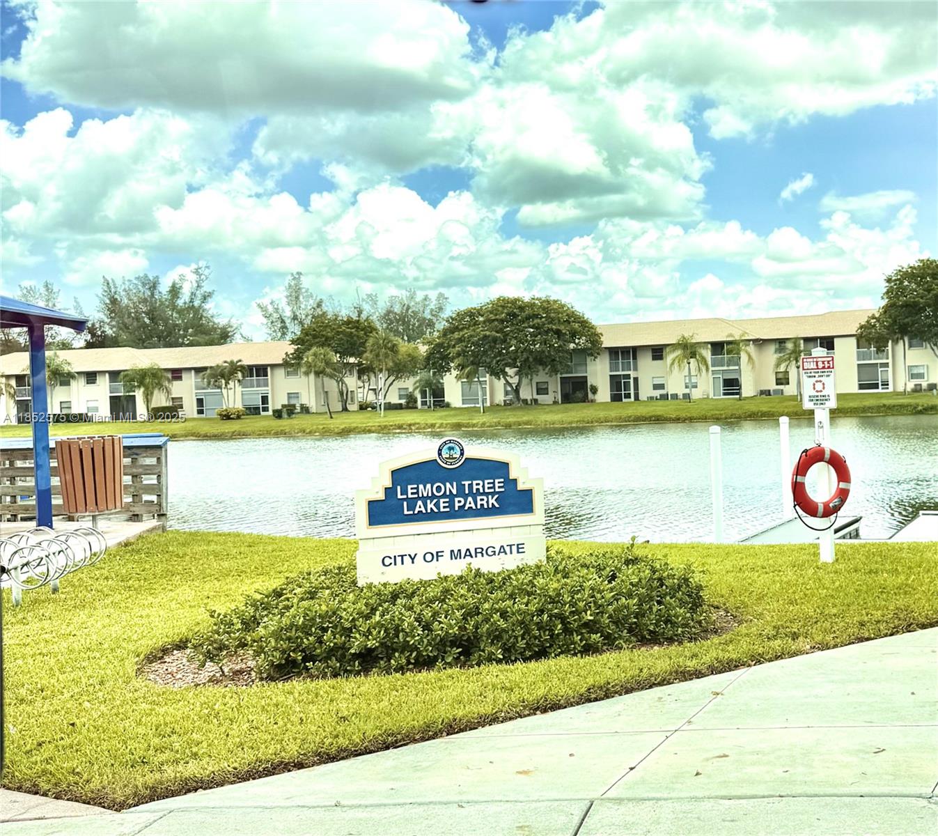 GATED COMMUNITY UPDATED 2/2 with SOARING CEILINGS that you will just LOVE. RELAX on your BALCONY and relish in the quiet and serenity as you watch the palm trees sway in the horizon.
Walk to LEMON TREE LAKE which is just outside your gate, This is where you can launch your KAYAK or STAND UP board and get in your exercise.
Beautiful SPARKLING COMMUNITY POOL is waiting for you to JUMP IN & COOL OFF
This is the APARTMENT that you have been waiting for, Newer kitchen with GRANITE countertops, all STAINLESS STEEL APPLIANCES, plank flooring in main areas. SOFT CARPET in the bedrooms.
Washer & Dryer in the unit!! NEW ELECTRIC CIRCUT BREAKER PANEL and A/C UNIT.
ALL WINDOWS COVERED for HURRICANE as well.
LARGE CLOSETS with PLENTY of storage including an outdoor storage closet too.