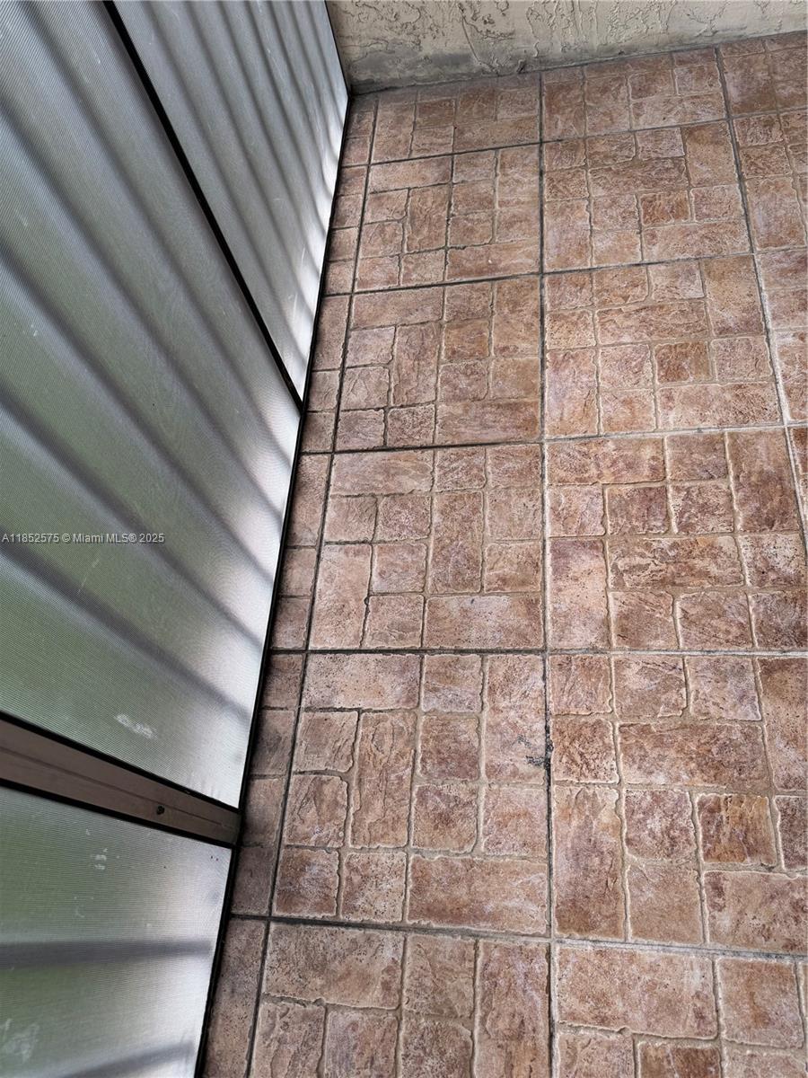 VIEWPOINTE CONDO - Residential