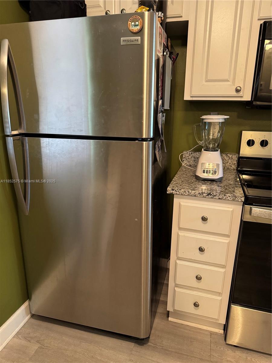 VIEWPOINTE CONDO - Residential