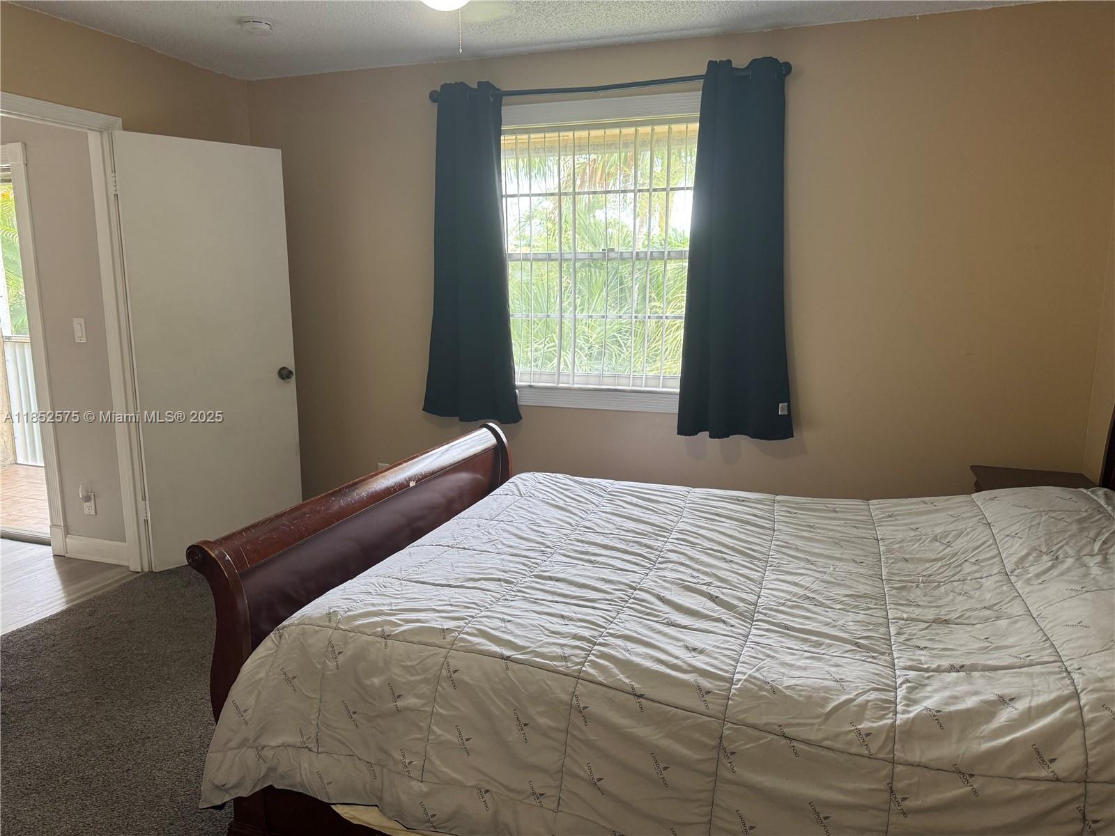 VIEWPOINTE CONDO - Residential