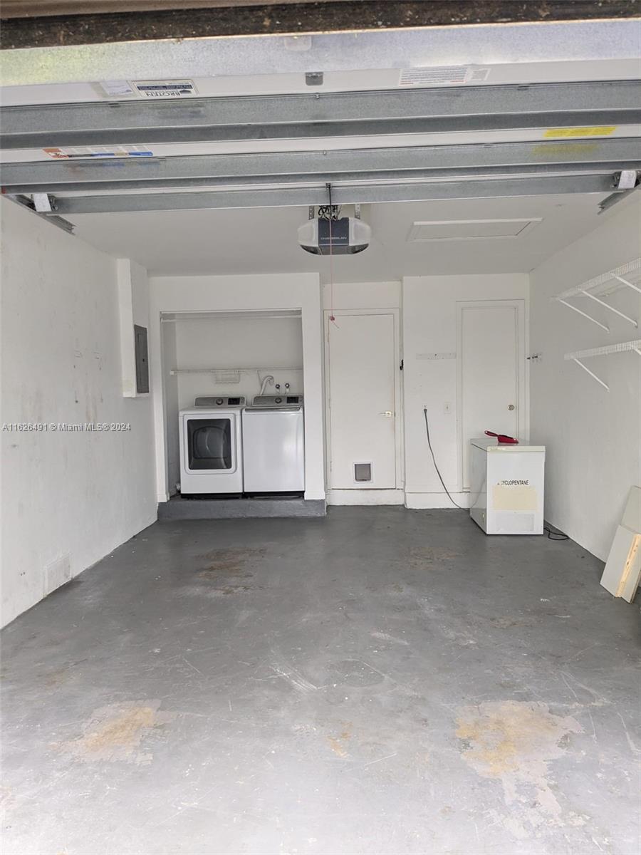 BONAVENTURE LAKES ADD 2 - Residential Lease