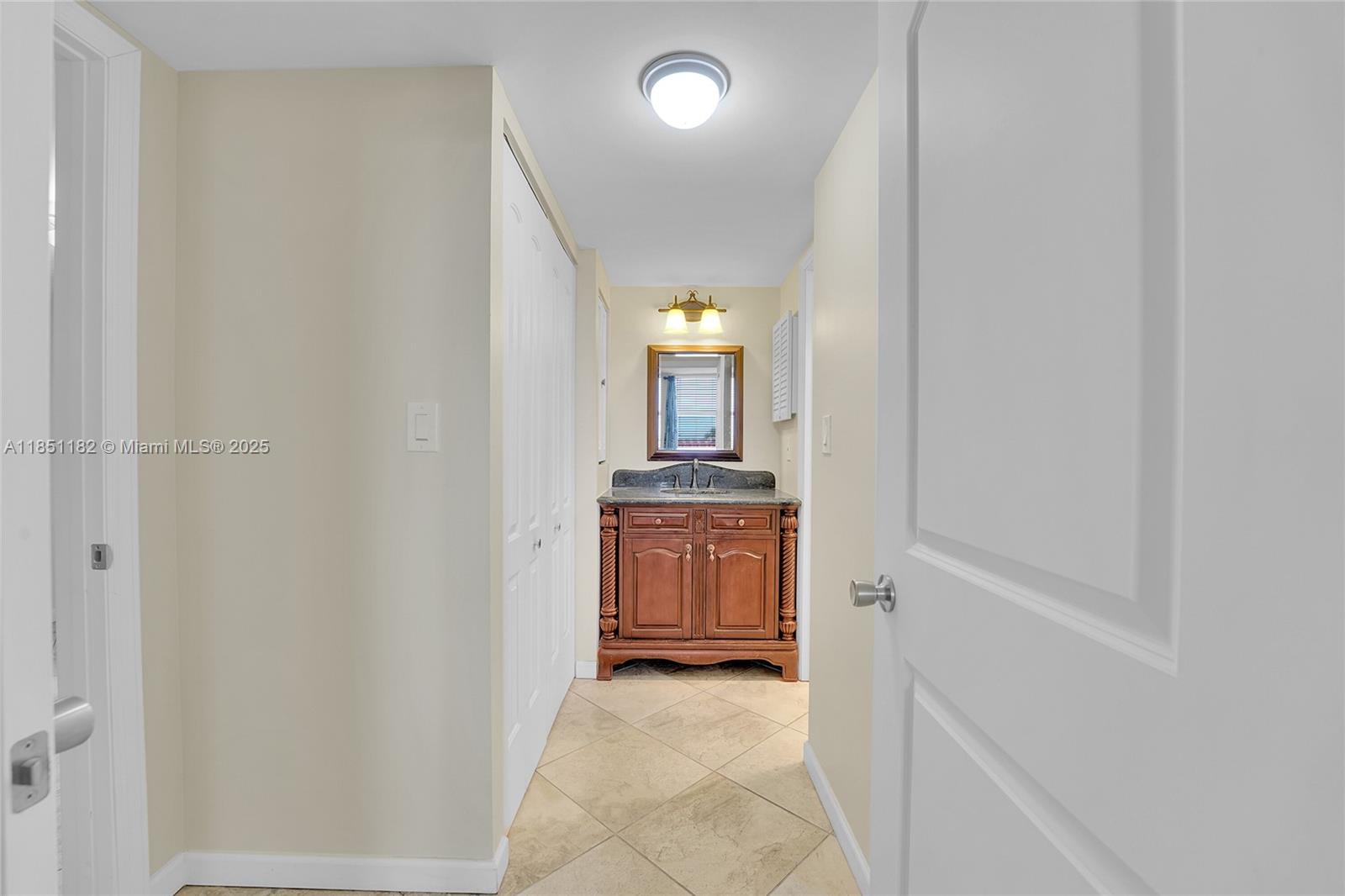 ISLAND CLUB TWO CONDO - Residential