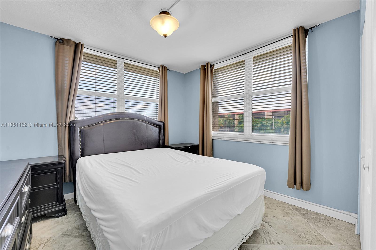 ISLAND CLUB TWO CONDO - Residential