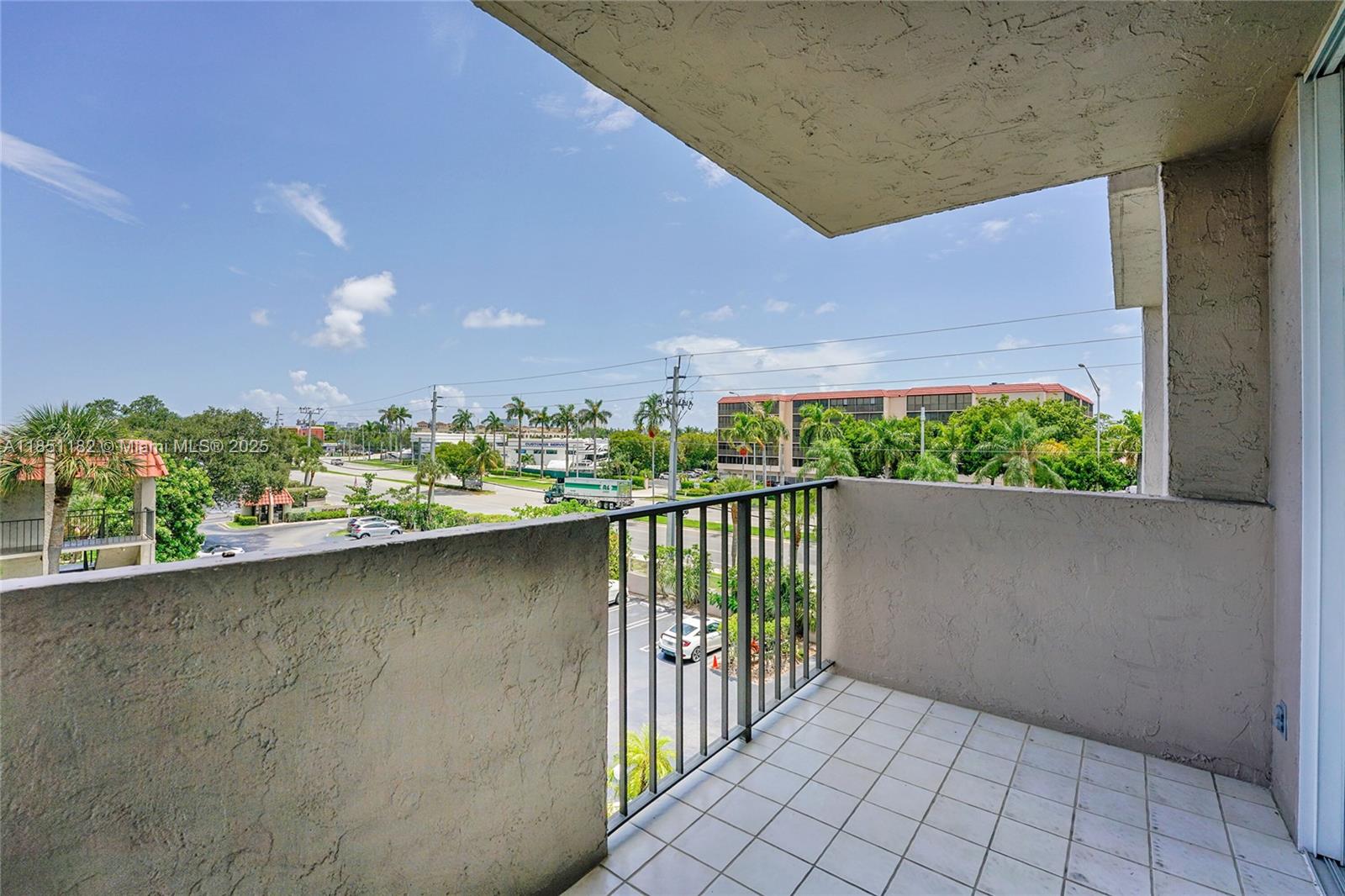 ISLAND CLUB TWO CONDO - Residential