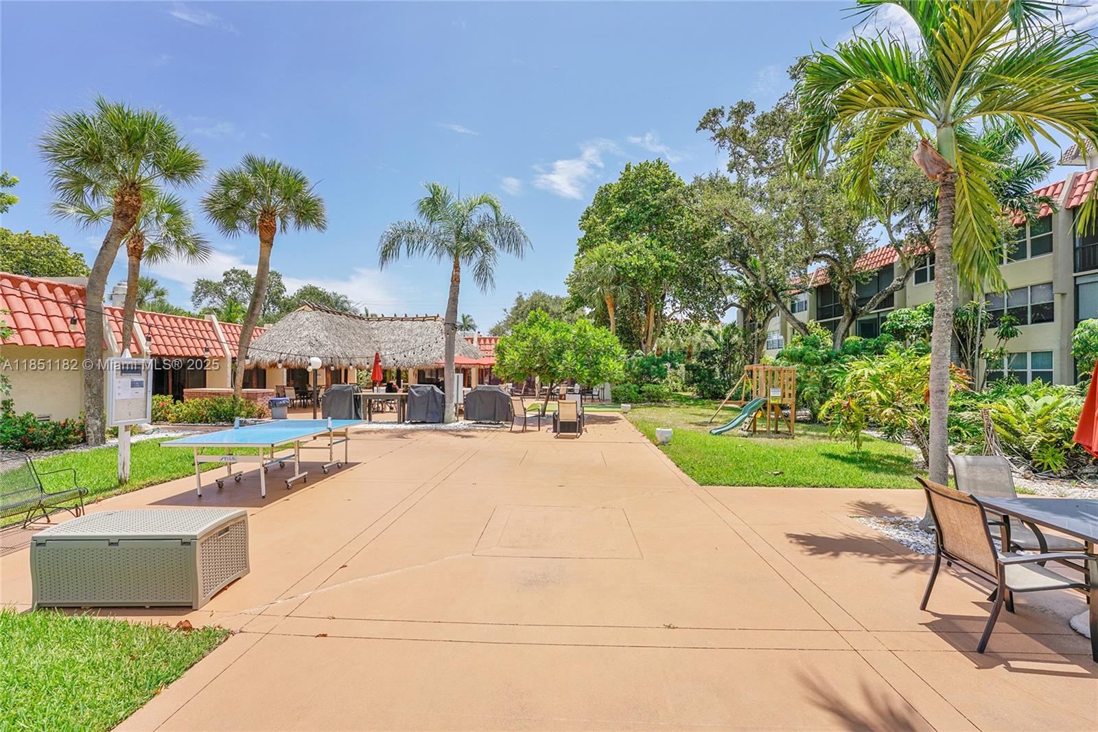 ISLAND CLUB TWO CONDO - Residential