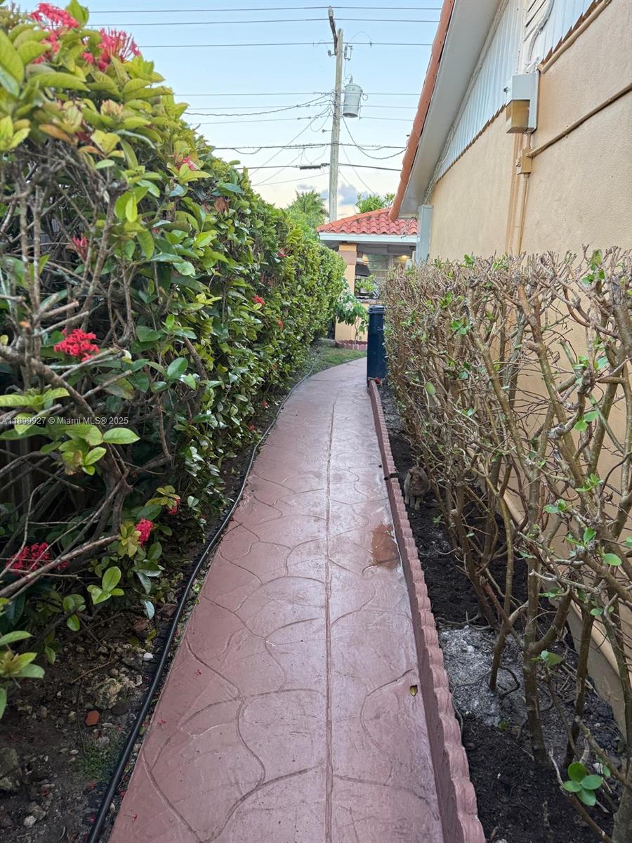 CORAL PARK ESTATES SEC 1 - Residential