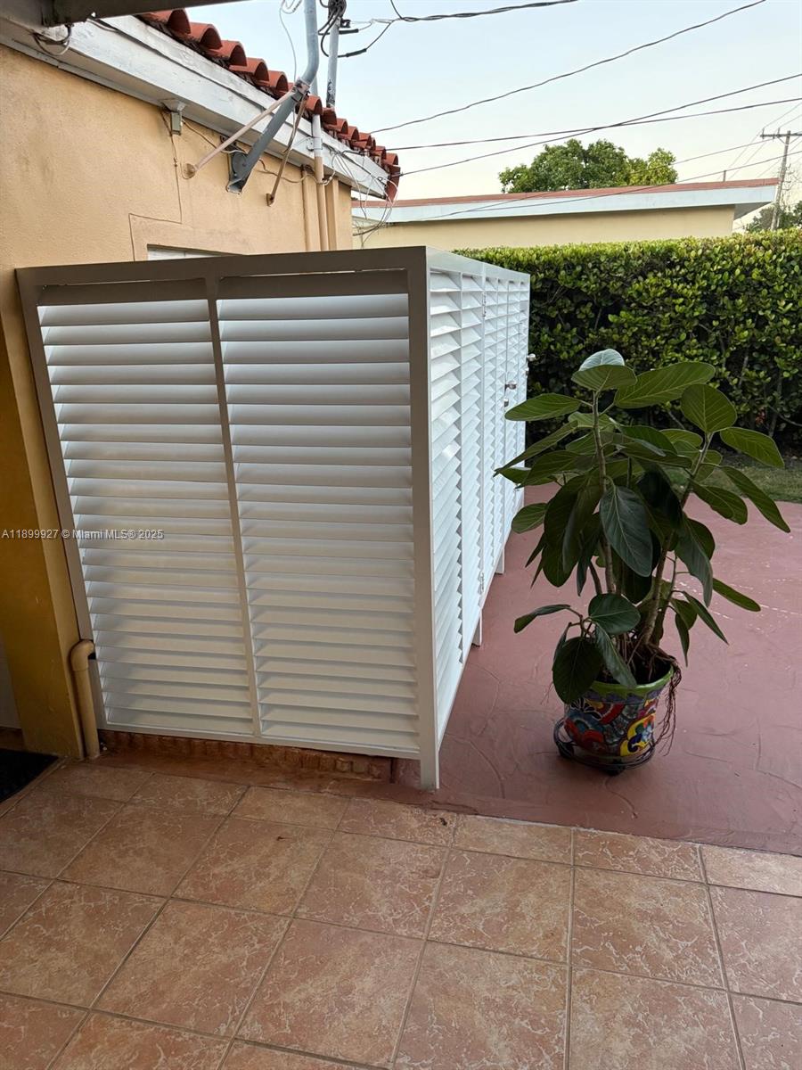 CORAL PARK ESTATES SEC 1 - Residential