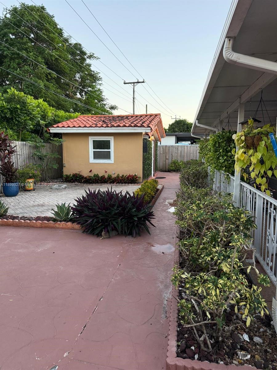 CORAL PARK ESTATES SEC 1 - Residential