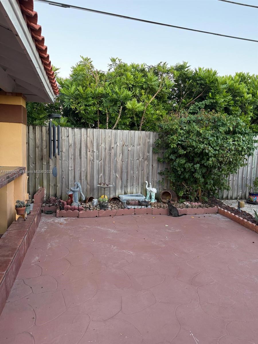 CORAL PARK ESTATES SEC 1 - Residential