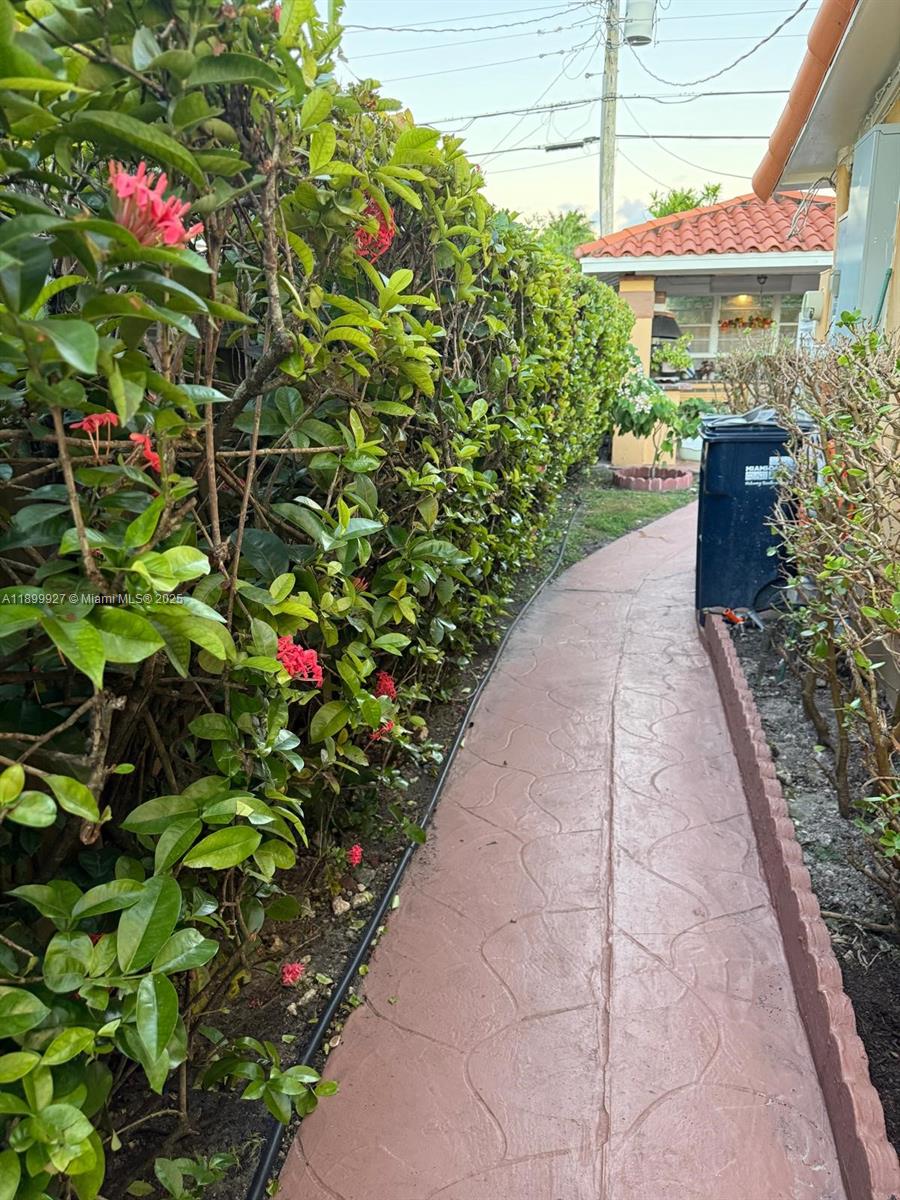 CORAL PARK ESTATES SEC 1 - Residential