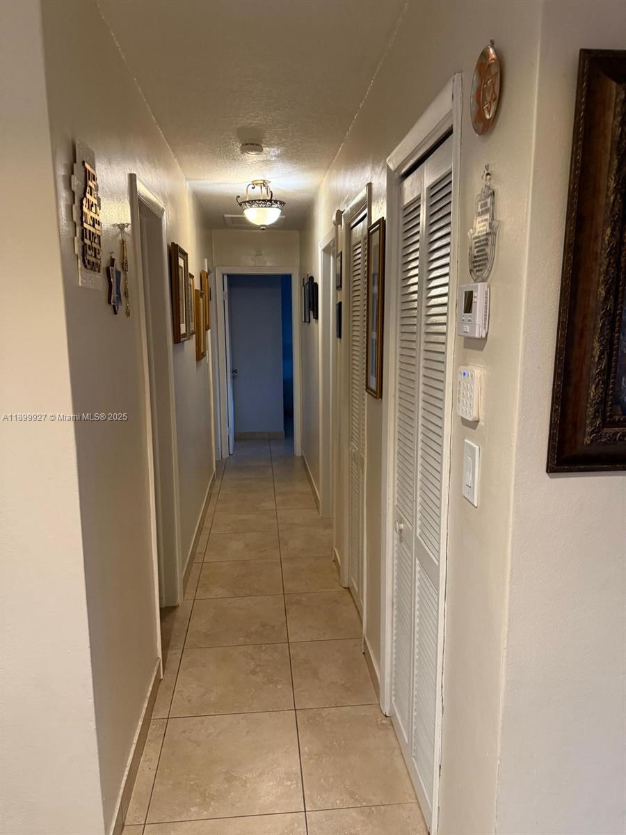 CORAL PARK ESTATES SEC 1 - Residential