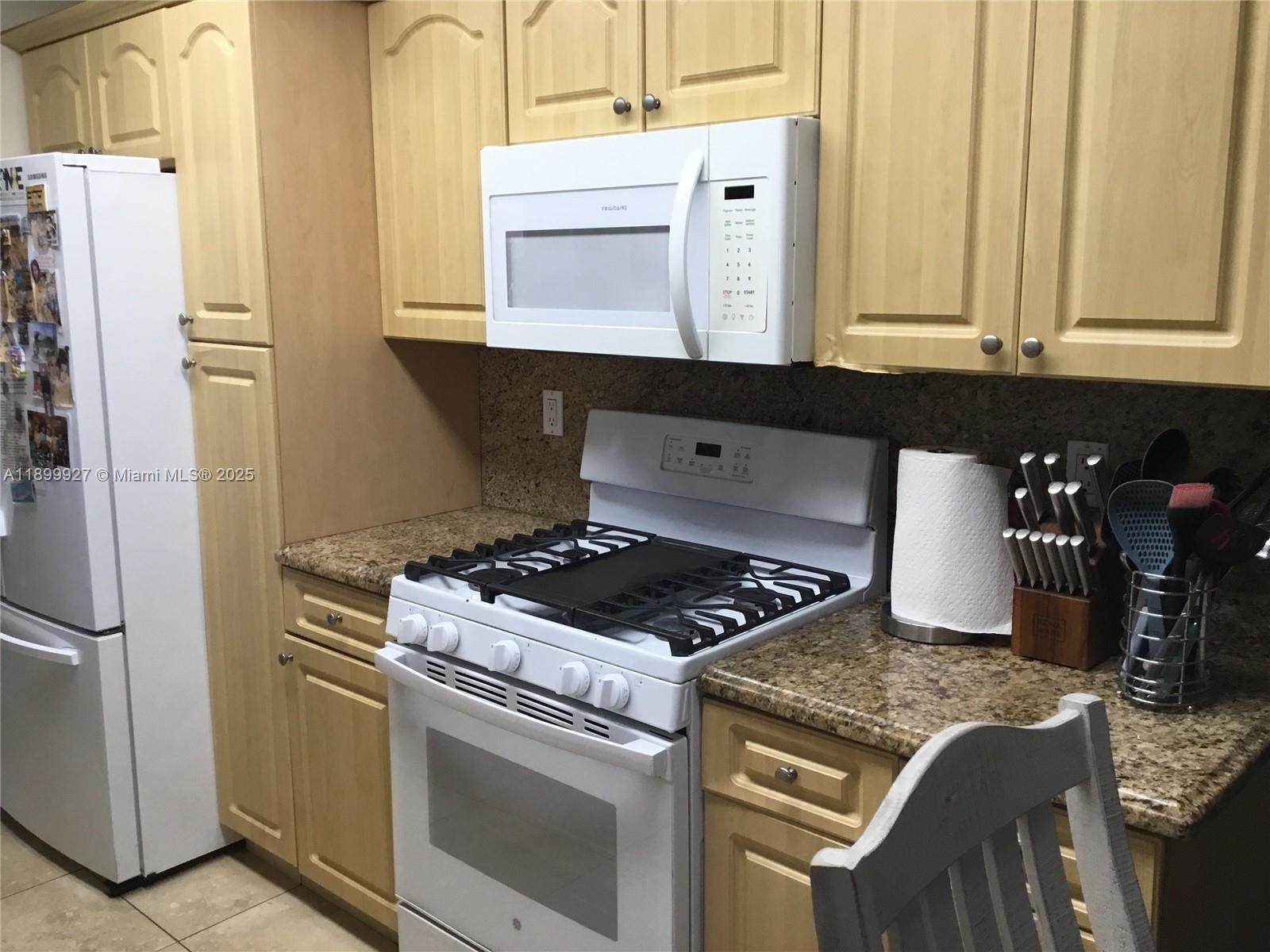 CORAL PARK ESTATES SEC 1 - Residential