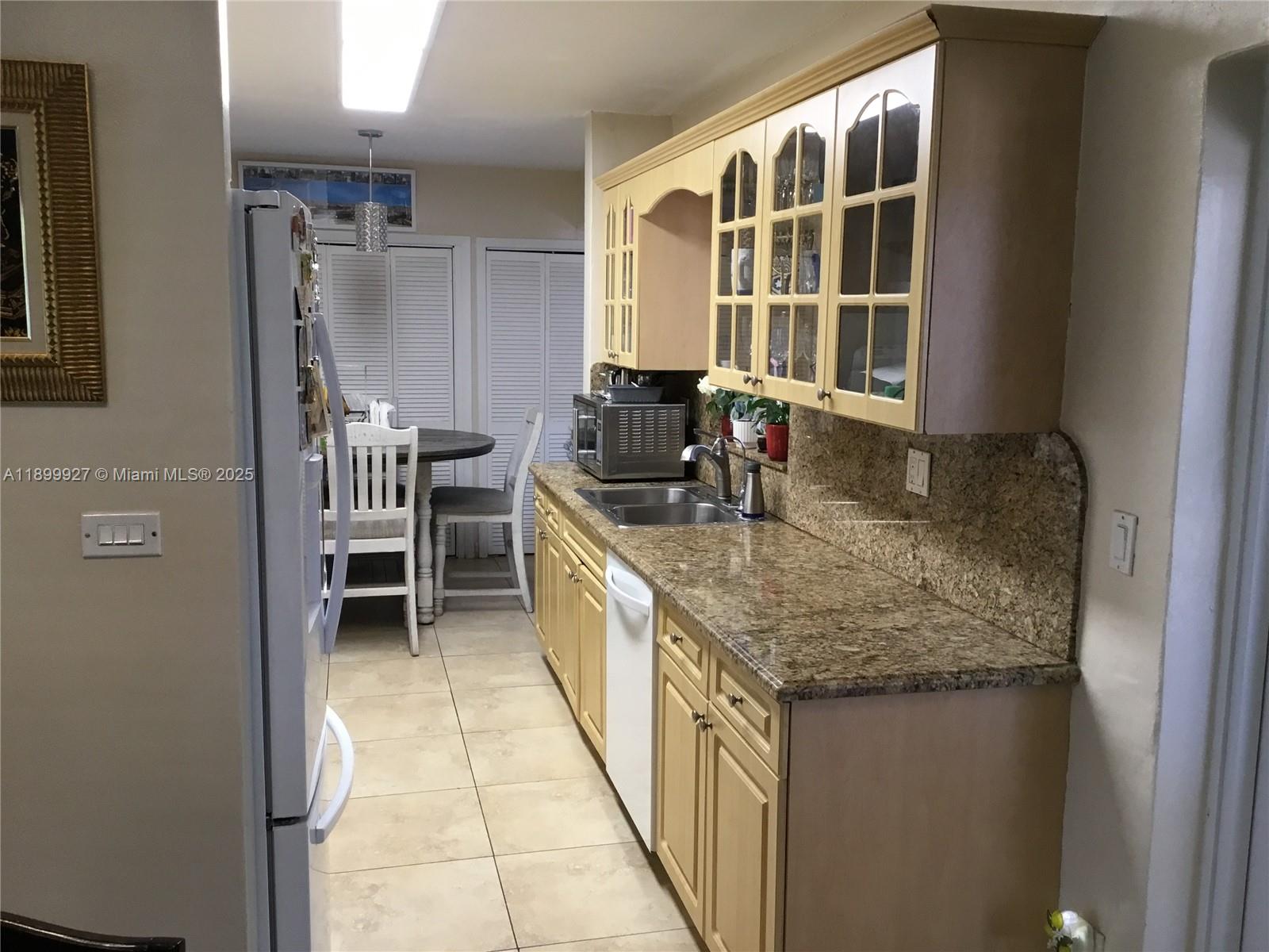 CORAL PARK ESTATES SEC 1 - Residential