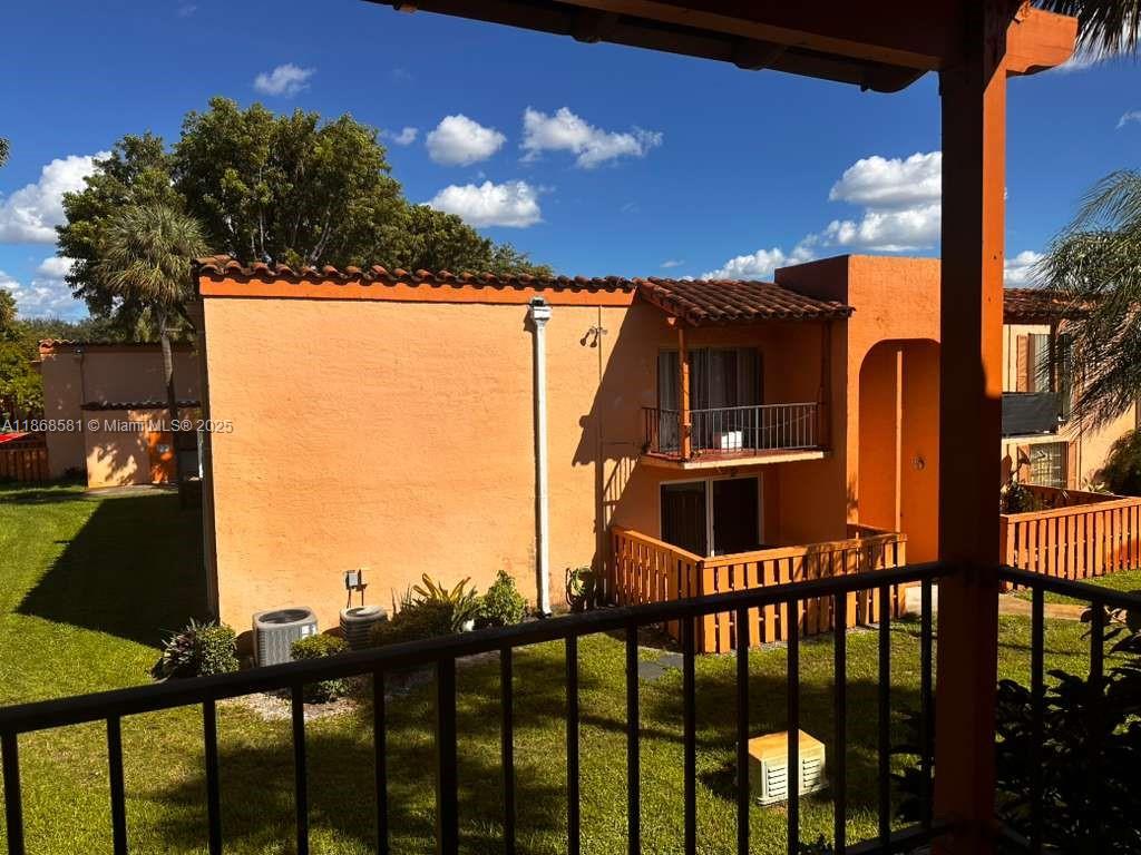 CYPRESS VILLAGE CONDO - Residential Lease