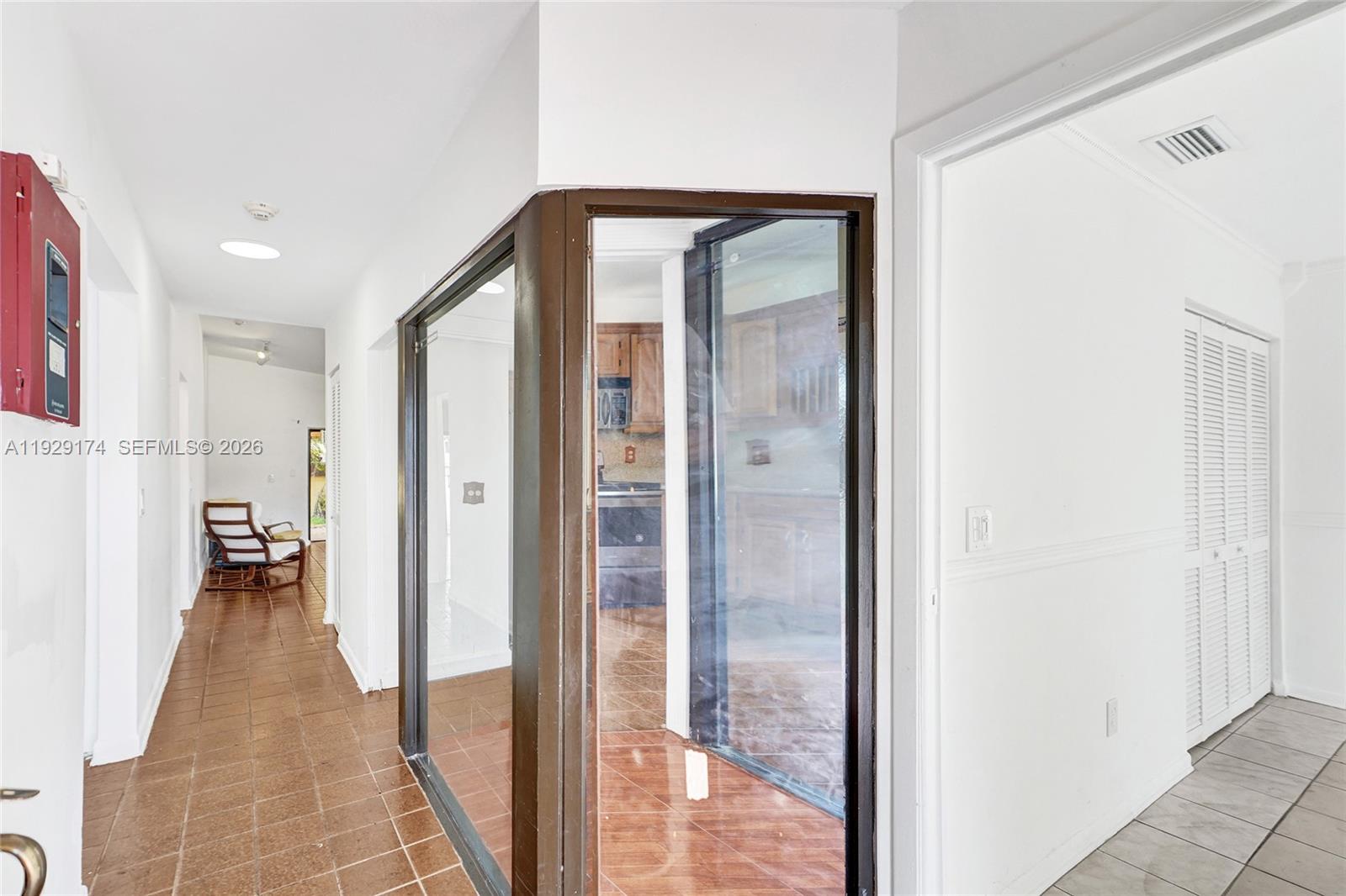 SKY LAKE VILLAS 1ST ADDN - Residential